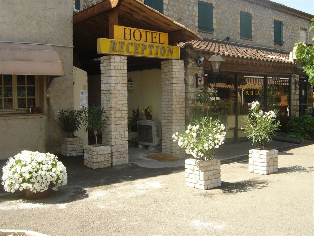 Le Relais Du Lac Montauroux Exterior foto
