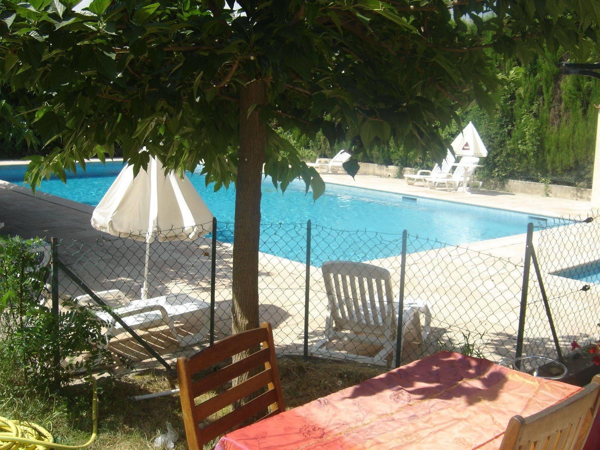 Le Relais Du Lac Montauroux Exterior foto